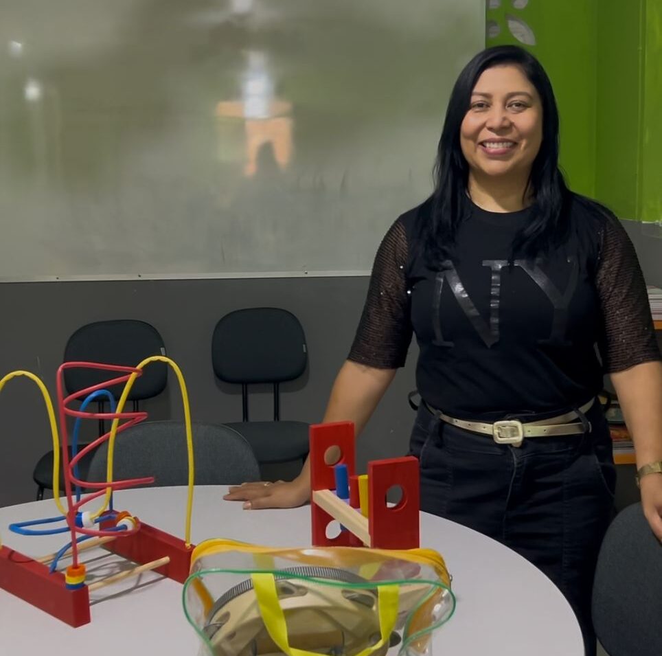 PREFEITA ÍNDIA NINHA FINALIZA AGENDA DE MAIO VISITANDO ESCOLAS DA REDE MUNICIPAL.
